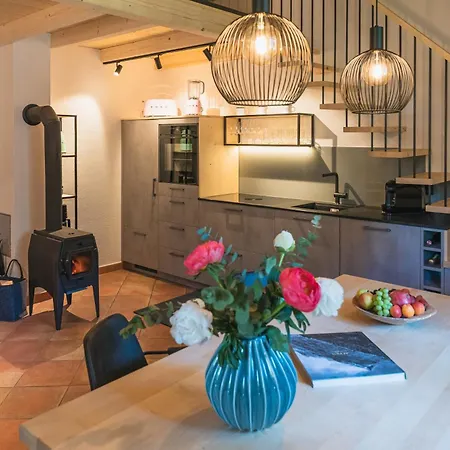 Hébergement de vacances Dorfchalets - Alma Inkl Tauern Therme Eintritt & Sommerkarte Kaprun